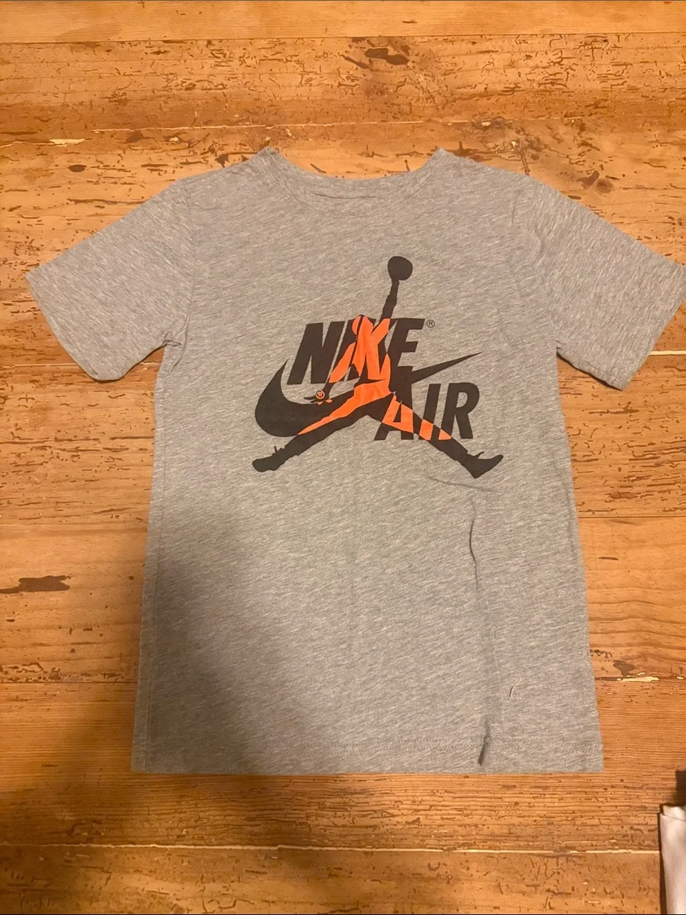 Nike Kids Heather Gray Short-Sleeve Graphic Tee with Orange and Black Logo